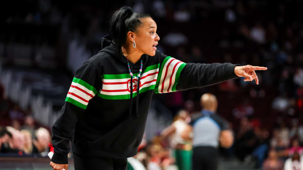 Staley coaches during No. 1 South Carolina's 101-19 win over Mississippi Valley State on Nov. 24, 2023.